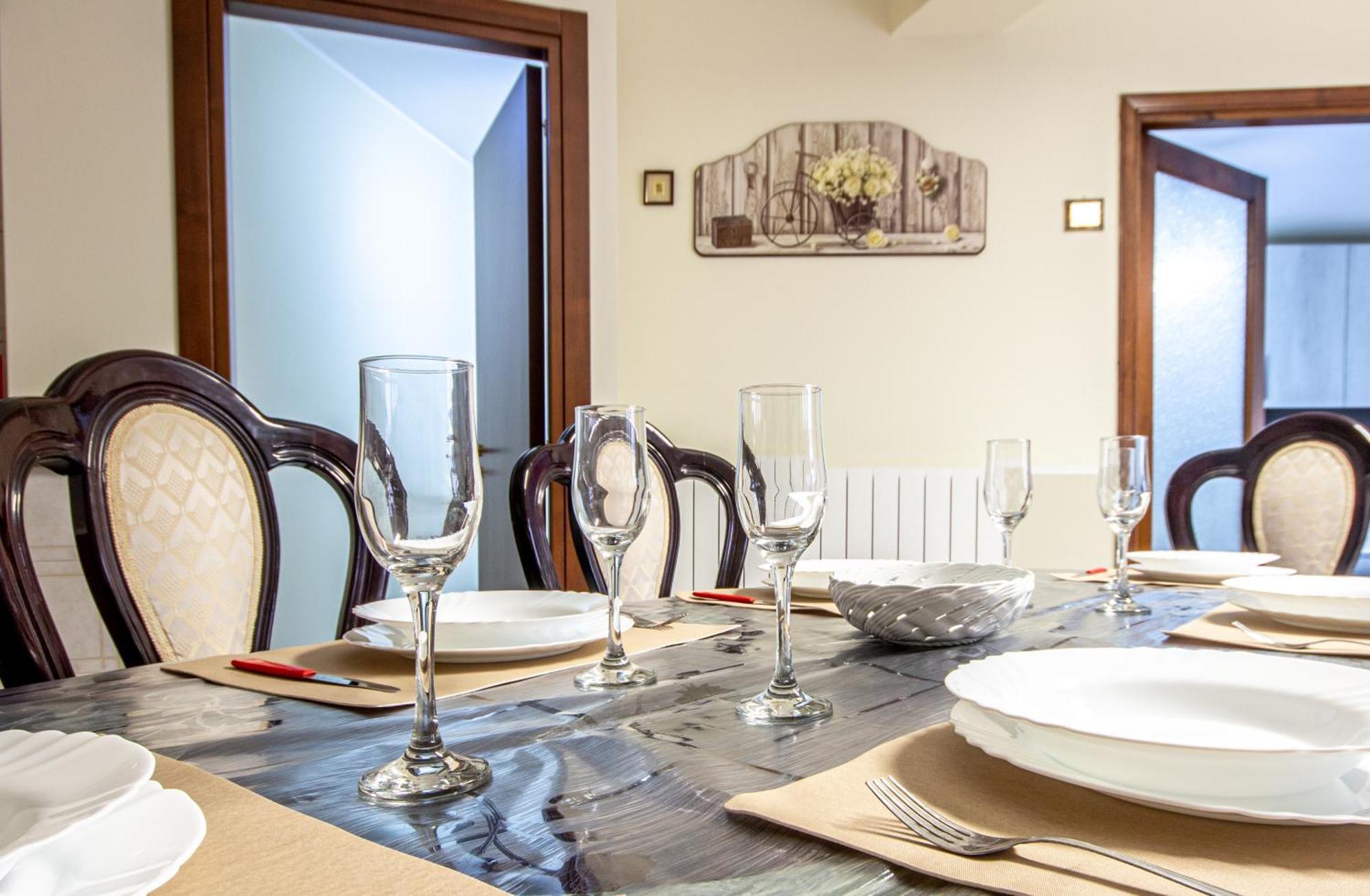 Etna Sunshine Apartments ลิงกัวกลอสซา ภายนอก รูปภาพ